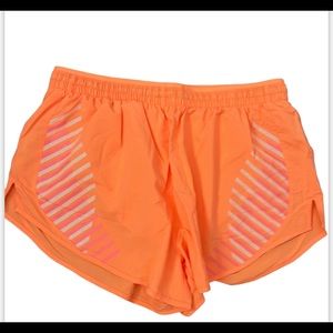 Nike DRI-FIT RUNNING SHORTS WOMENS sz L NWT athletic wear